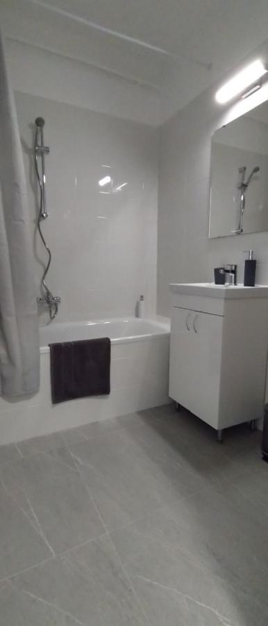 Blue Moon Apartman إغير المظهر الخارجي الصورة